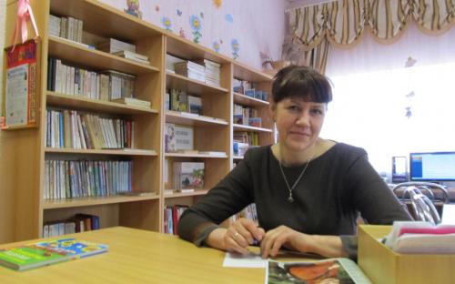 Лилия Александровна Кардаш, библиотекарь